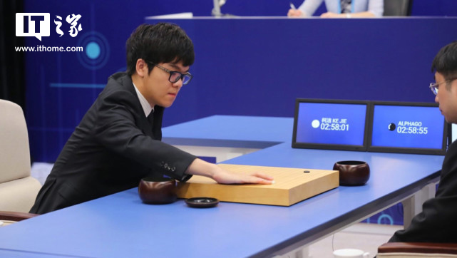 AlphaGo團隊宣布“阿狗”退役，50份自我對戰棋譜獻給人類(lèi)